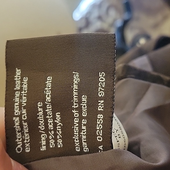 Brown danier leather button up jacket size medium - Picture 4 of 5